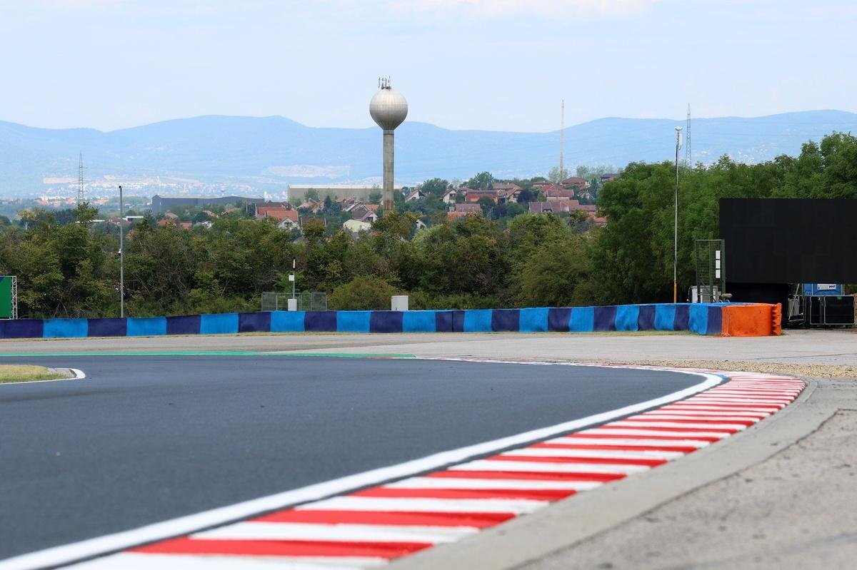 Hungaroring officially names every corner with F1 legends honoured on 40th anniversary