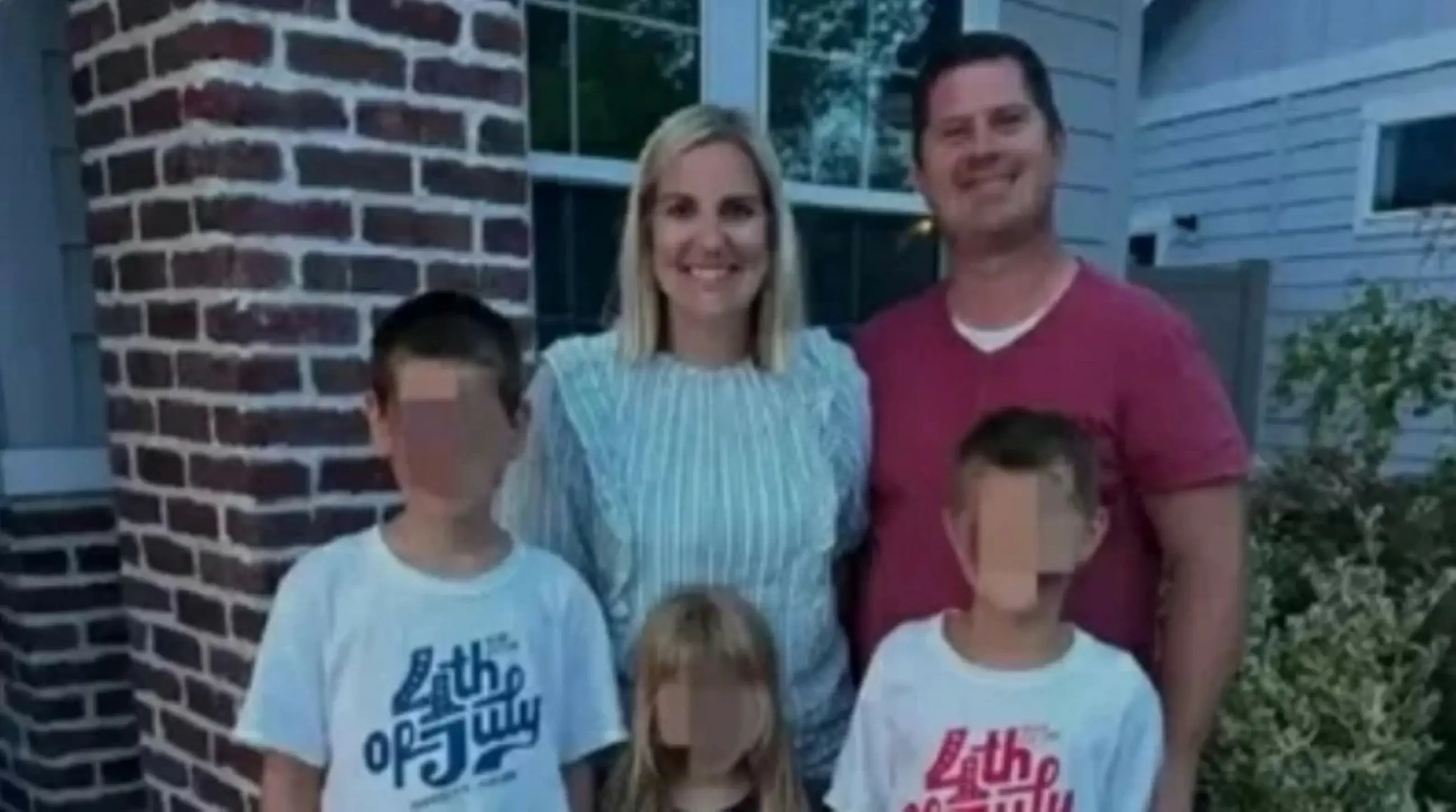 US father survives double rattlesnake bite, faces $1.3m medical bill