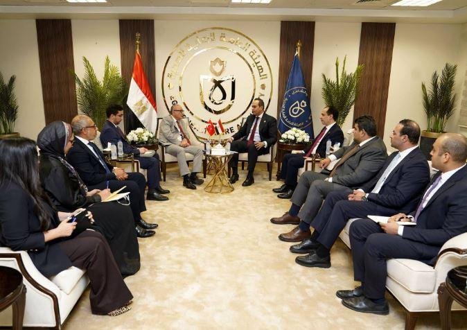 رئيس هيئة الرعاية الصحية يبحث مع السفير التركي تعزيز التعاون في الاستثمار الصحي والسياحة العلاجية