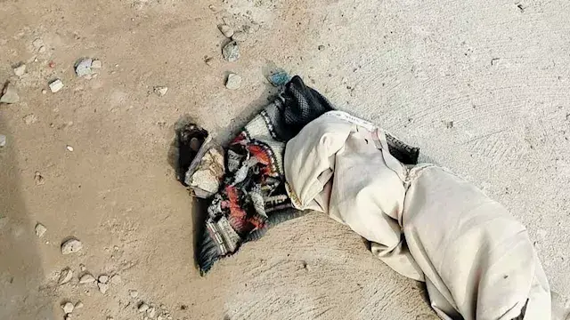 خرج يدور على لقمة عيشه.. رغيفان بجوار جثمان مجهول أسفل كوبري بالمنوفية