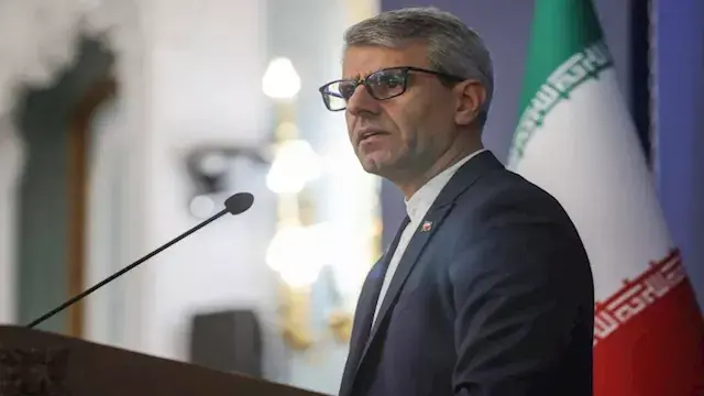 المتحدث باسم الخارجية الإيرانية: لا نبحث فرض رسوم في هرمز حاليا