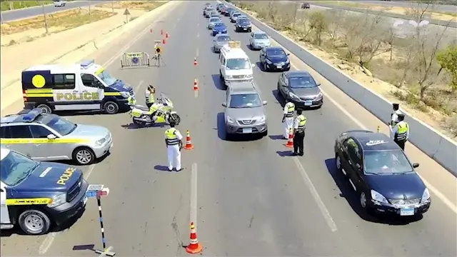 ضبط 115 ألف مخالفة مرورية وتجار عملة بـ 5 ملايين جنيه في 24 ساعة