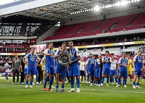 ألكمار يفتتح الموسم الجديد بالفوز بكأس السوبر الهولندي