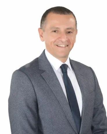 محافظ أسوان ورئيس هيئة الأوقاف يبحثان التعاون وتعظيم الاستفادة من الأصول المشتركة
