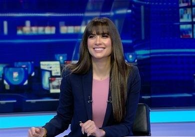 شكوى من مذيعة إكسترا نيوز بشأن خط محمول مسجل باسم والدها.. وجهاز الاتصالات يرد