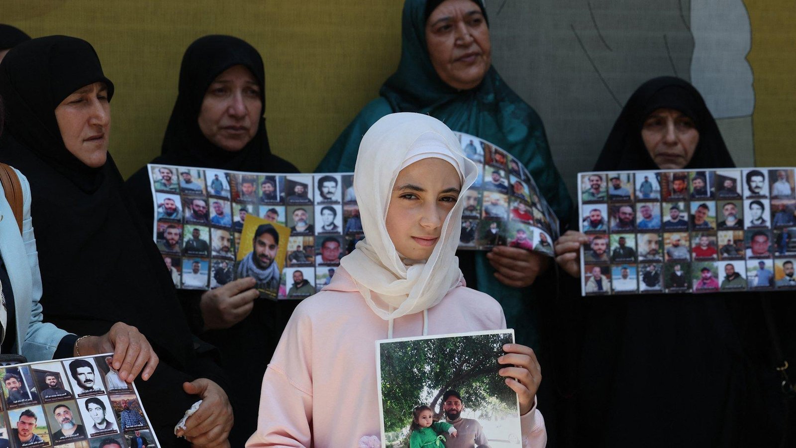 Lebanese families demand release of detainees held by Israel