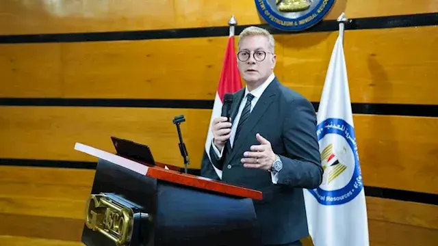 وزير البترول: تطوير معملي النصر والسويس أولوية لرفع كفاءة التكرير