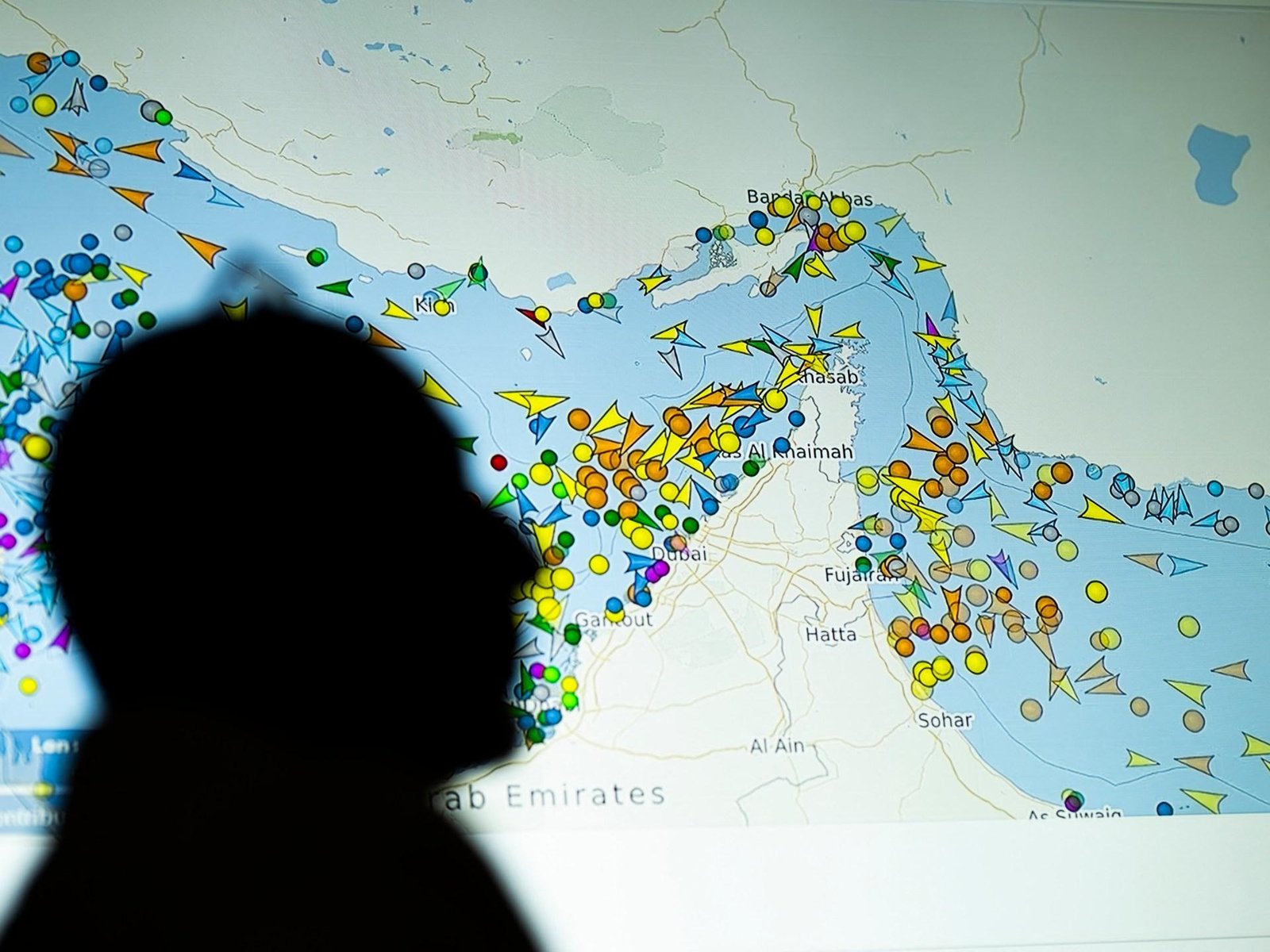 Iran and Oman exchange proposals to manage Strait of Hormuz