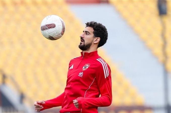 15 لاعبا.. الأهلي يتخلى عن فريق كامل قبل بداية الموسم الجديد