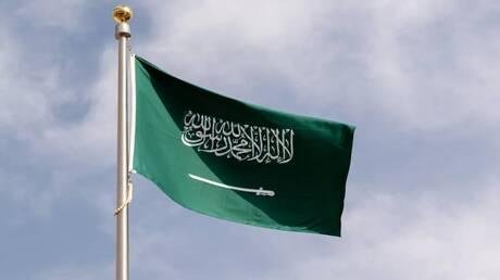 مصدر سعودي مسؤول: هناك تنسيق بين الحوثيين والميليشيات العراقية وإيران للإعداد لاعتداءات ضد المملكة