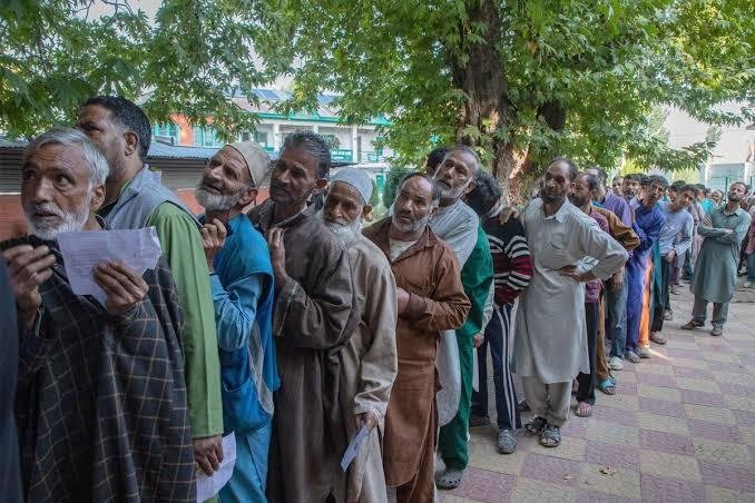 بدء المرحلة الأخيرة من انتخابات المجلس التشريعي في المنطقة التي تديرها باكستان من كشمير