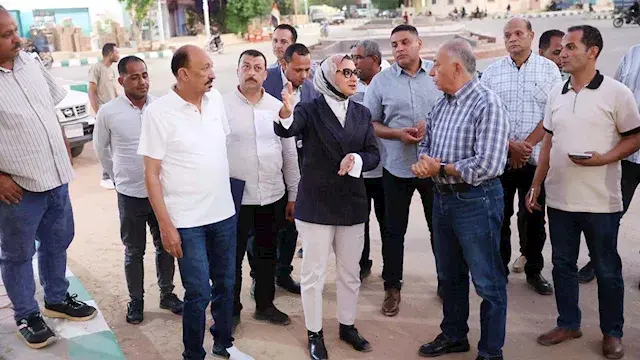 لتسهيل الحركة ورفع الأمان.. بدء تطوير ازدواج طريق سيد سيف بالداخلة