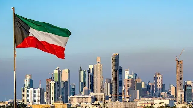 الكويت تنفي ضرب إيران وتؤكد رفضها استخدام أراضيها للهجوم عليها