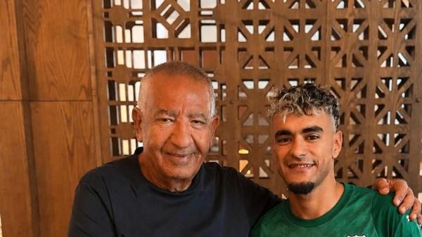 المصري يستهل تدعيماته للموسم الجديد بالتعاقد مع المهاجم المغربي عبد الله الزياني