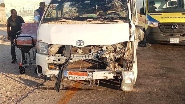 إصابة 6 عمال إثر انقلاب ميكروباص على طريق مصر - أسيوط الغربي في الفيوم