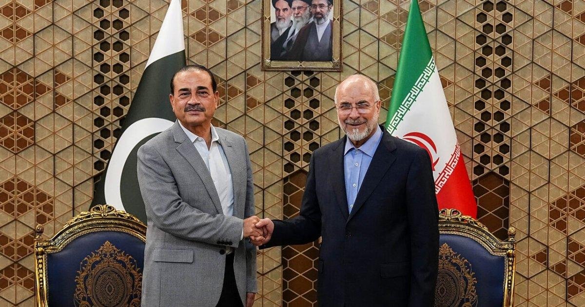 Pakistan’s army chief back in Iran: Can he break peace talks deadlock?