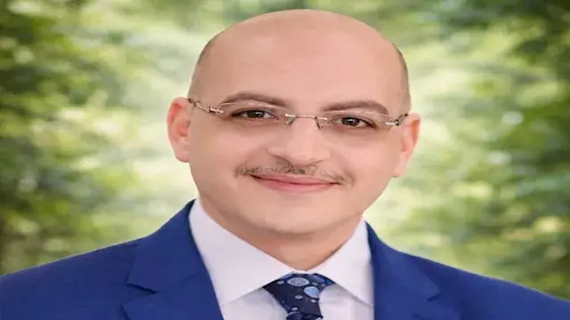 20 عامًا بين المدارس والإدارات.. من هو ياسر أنس مدير تعليم سوهاج الجديد؟