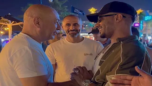 فيديو..محمد رمضان يلتقي كابتن حسام حسن في الساحل الشمالي