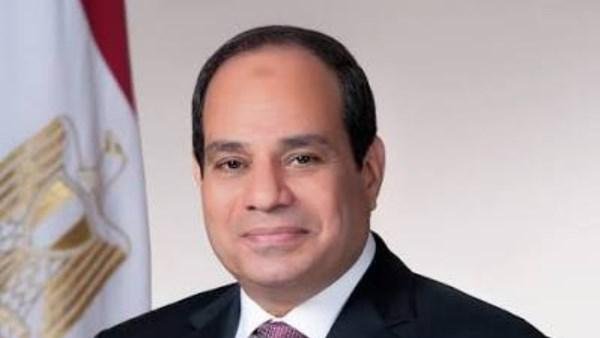 الرئيس السيسي يستقبل ملك البحرين في مطار العلمين