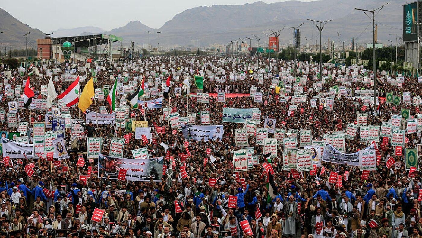 Amid U.S.-Iran war, Houthis declare a blockade of another key strait: Bab el-Mandeb