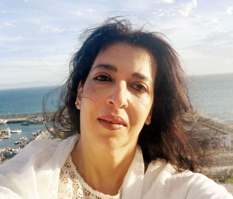 شيرين أبو النجا  لـ«الشروق» بعد فوزها بجائزة الدولة للتفوق: للجائزة مكانة خاصة لأنها مصرية خالصة