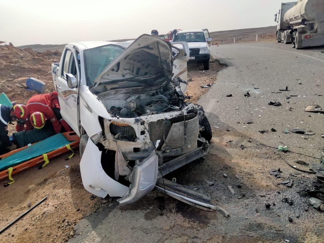 مقتل 3 أشخاص وإصابة 20 آخرين بحادث مروري في الجزائر