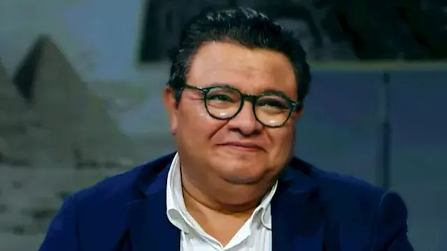 خالد جلال يوجه رسالة لـ إسعاد يونس بعد تكريمها بالمهرجان القومي  للمسرح