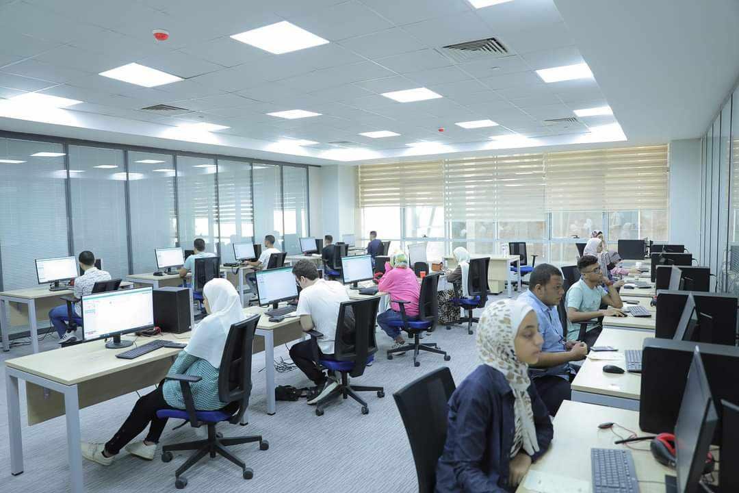 التعليم العالي: تنسيق القبول بالجامعات الحكومية والمعاهد وفق قواعد الأعوام الماضية