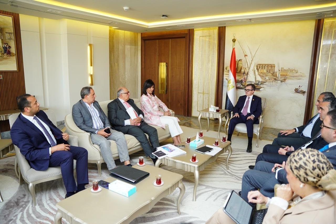وزير التخطيط يتابع استعدادات استضافة مصر للمهرجان العالمي لريادة الأعمال في نوفمبر المقبل