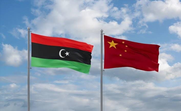 ليبيا والصين تبحثان توسيع الشراكة في تطوير القطاع الصحي والتدريب الطبي