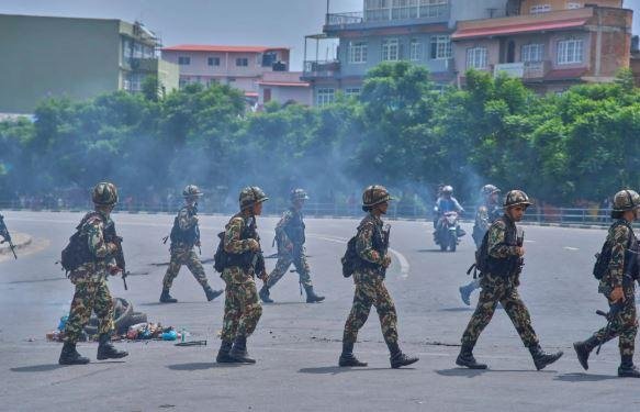 نيبال تطبق حظر تجوال وسط تصاعد التوترات الدينية