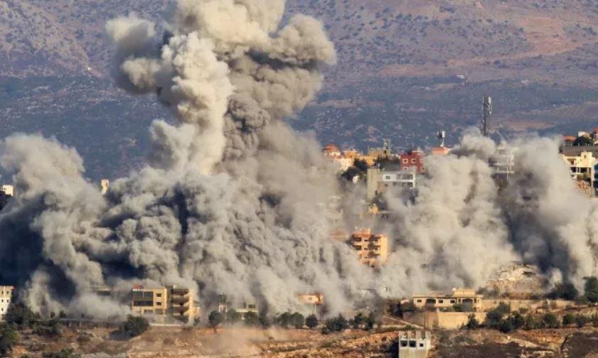 الاحتلال الإسرائيلي ينفذ عمليات تفجير وإحراق منازل في جنوب لبنان