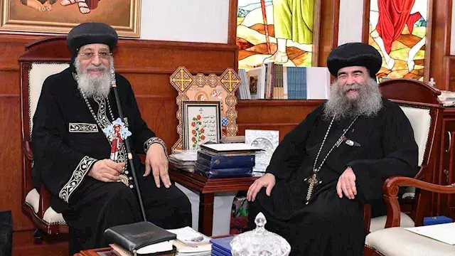 البابا تواضروس الثاني يستقبل مطران أسيوط ويطلع على تفاصيل احتفالات العذراء بدرنكة