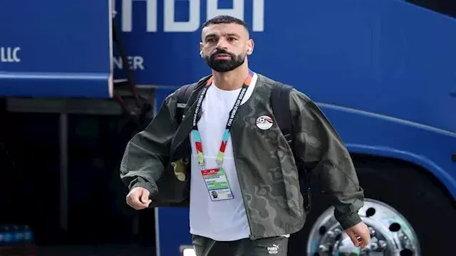ماذا حدث في 30 يوما بمفاوضات انتقال محمد صلاح إلى نادي جديد؟