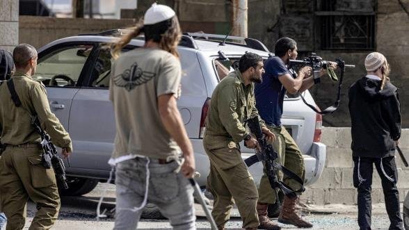 الضفة.. مستوطنون يعتدون على رعاة بالأغوار وجيش الاحتلال يقتحم نابلس