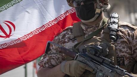 الحرس الثوري الإيراني يرد على تصريحات ترامب حول وجود "قناة تواصل خلفية" مع مسؤولين في حرس الثورة