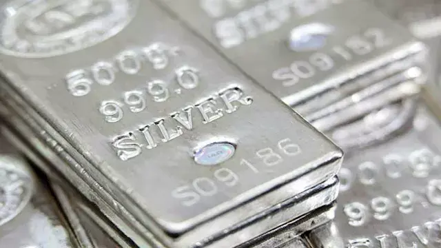 الفضة تقفز محليا وعالميا.. تعرف على سعر الجرام والسبائك